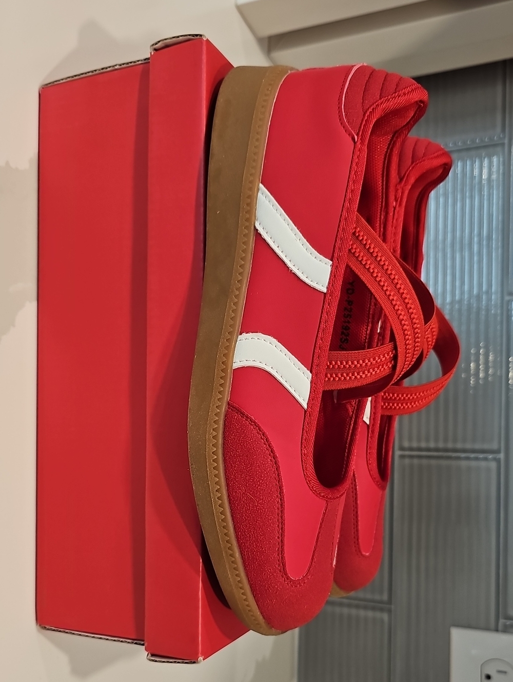 Women's Red Low-Top Sneakers with White Side Stripe